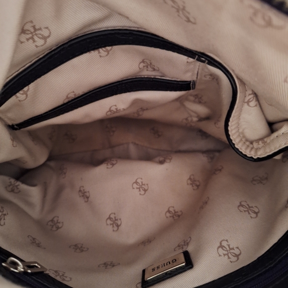 Guess Peony Satchel Purse - Picture 10 of 10